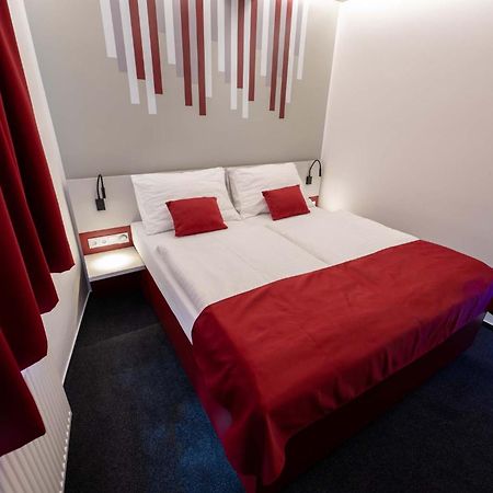 Hotel Villa Eden Jihlava Eksteriør bilde