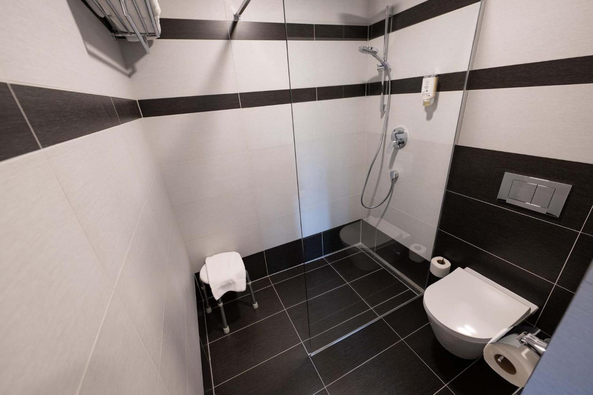 Hotel Villa Eden Jihlava Eksteriør bilde