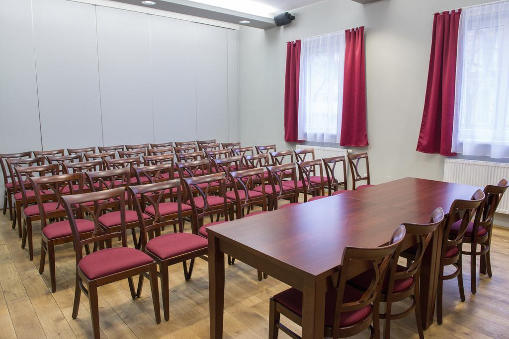 Hotel Villa Eden Jihlava Eksteriør bilde